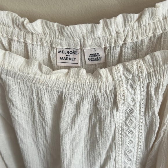 Melrose & Market Off the Shoulder Blouse! - Picture 3 of 3